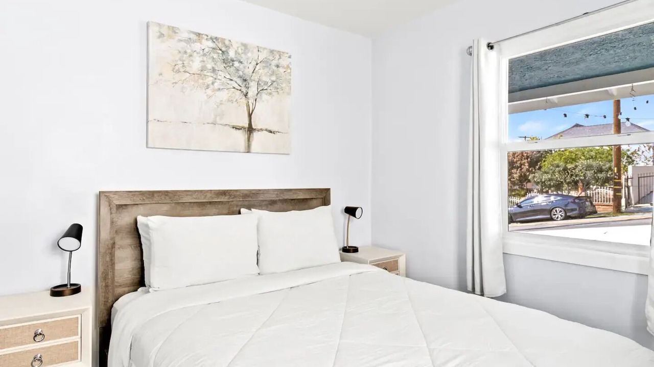 Photo of Bedroom in Los Angeles