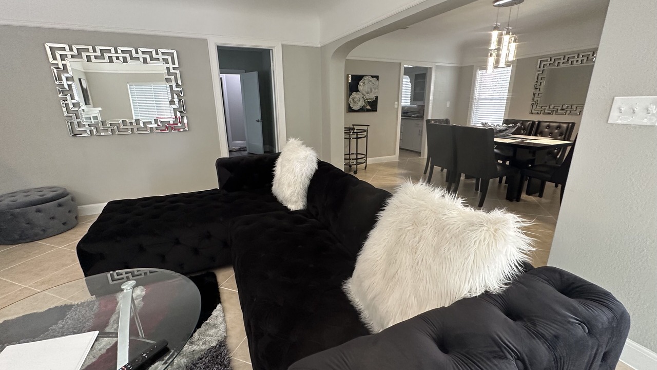 Photo of Livingroom in San Bernardino
