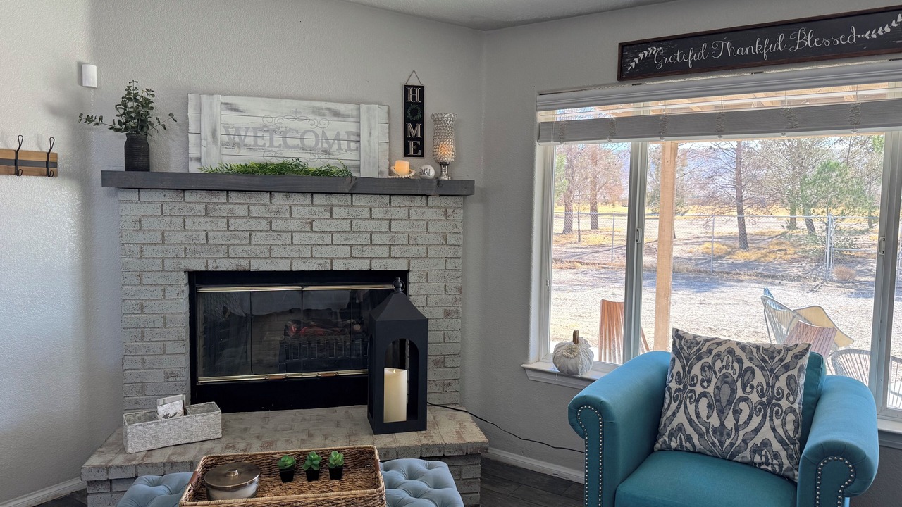 Photo of Livingroom in Apple Valley