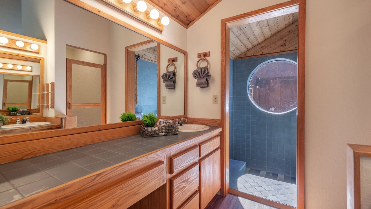 Photo of Bathroom in Alpine Meadows
