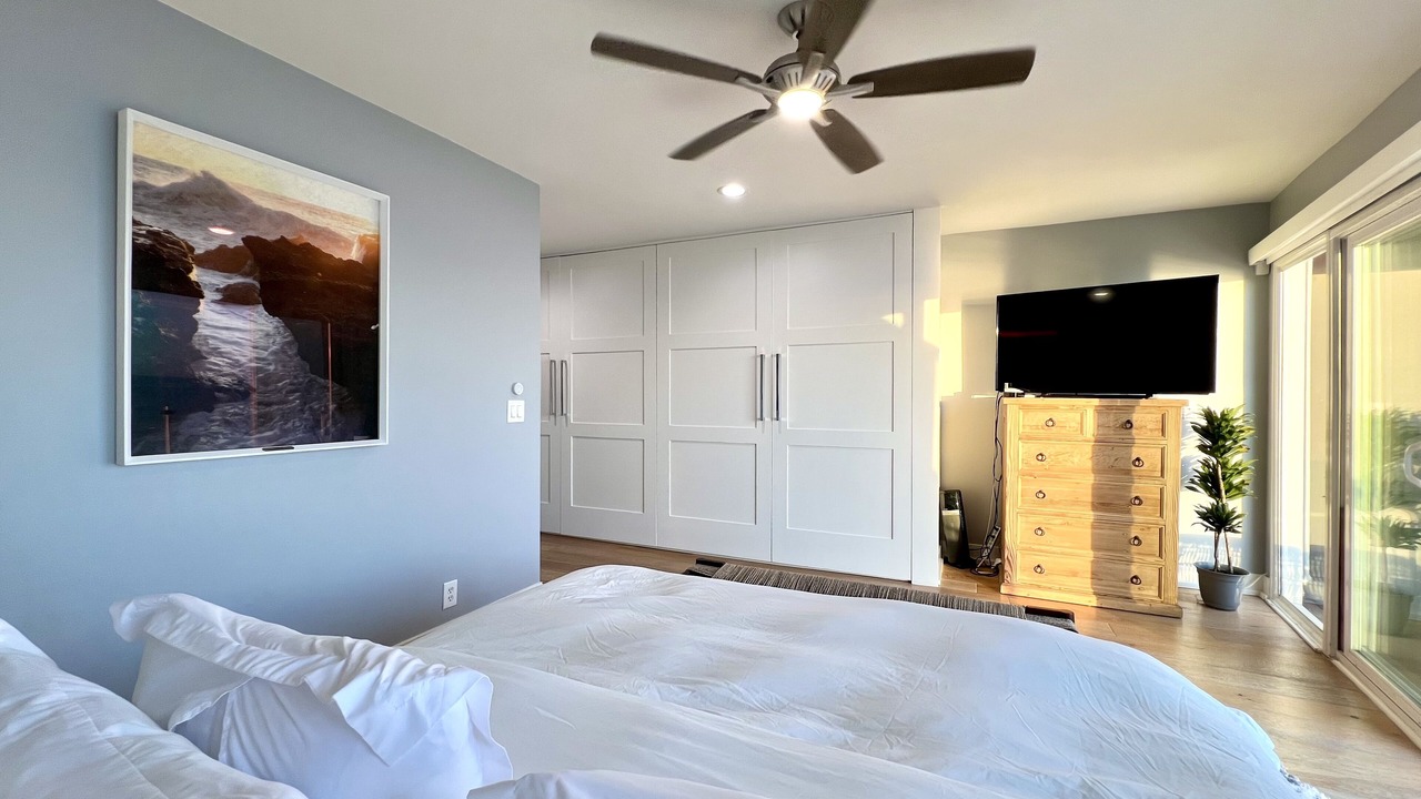Photo of Bedroom in Eastern Malibu