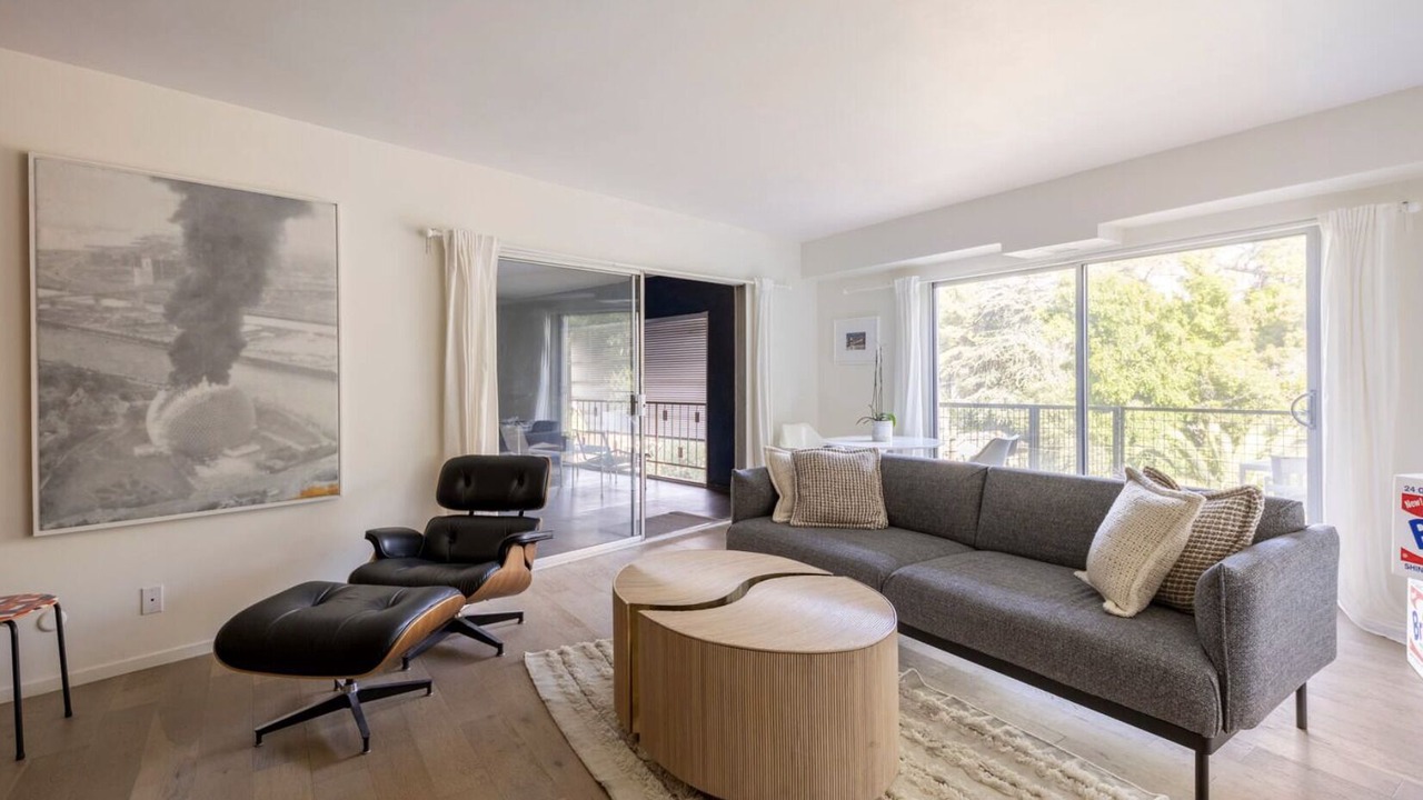 Photo of Livingroom in Rossmoyne