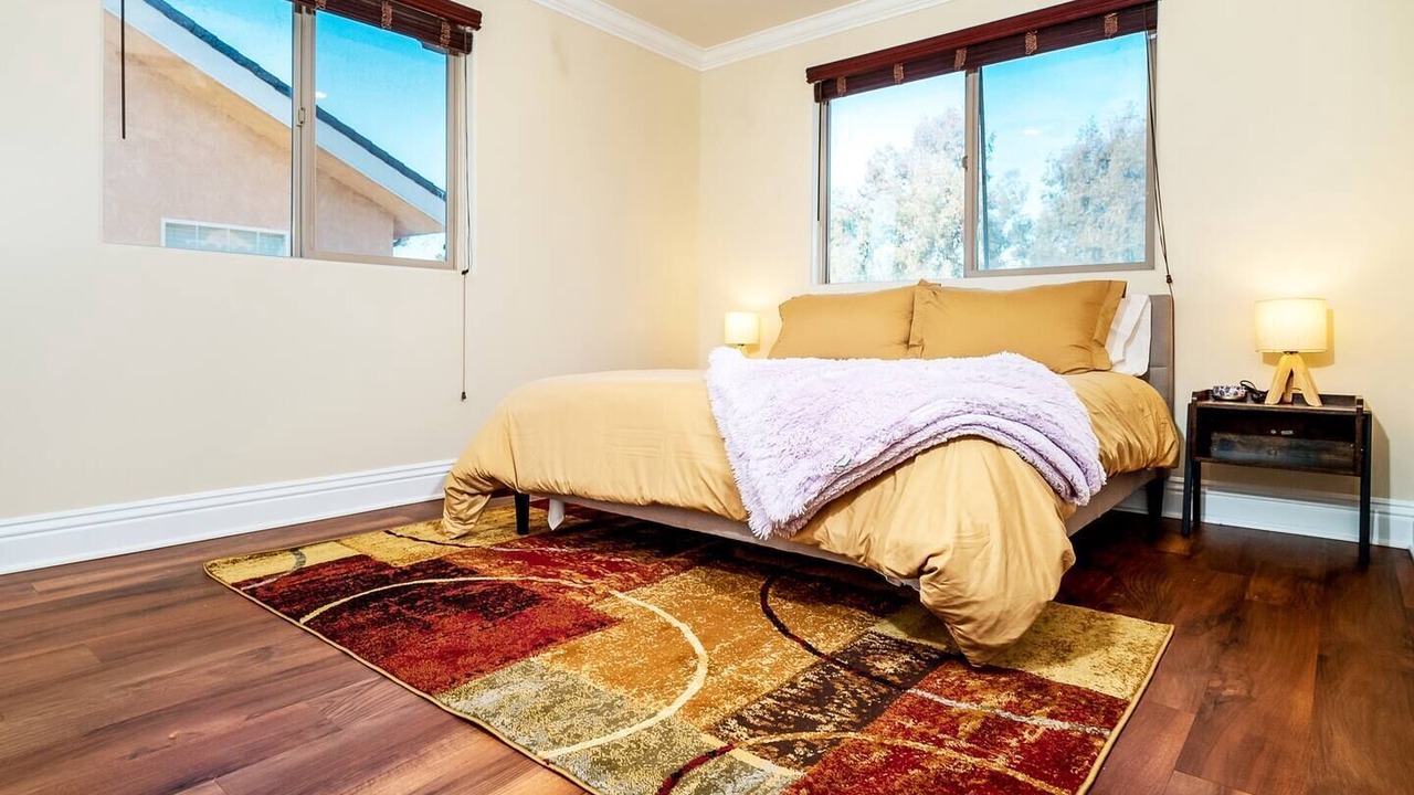 Photo of Bedroom in Inglewood