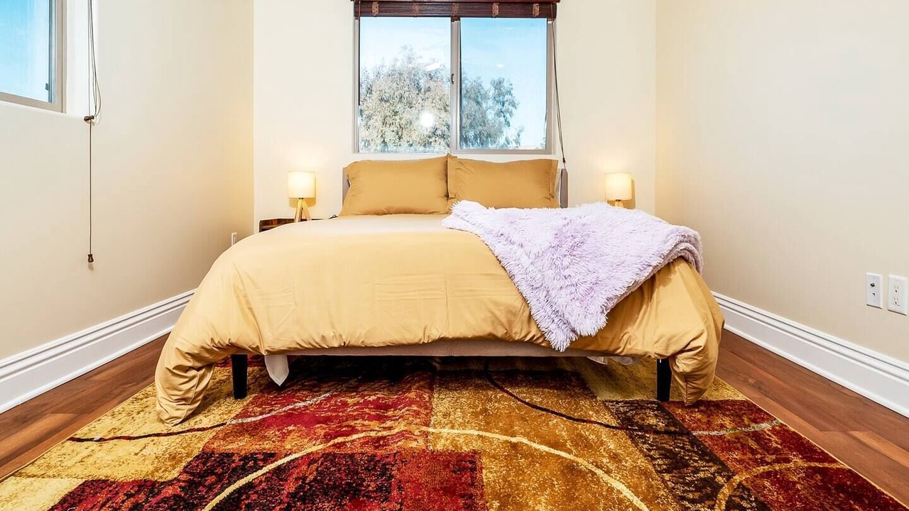 Photo of Bedroom in Inglewood