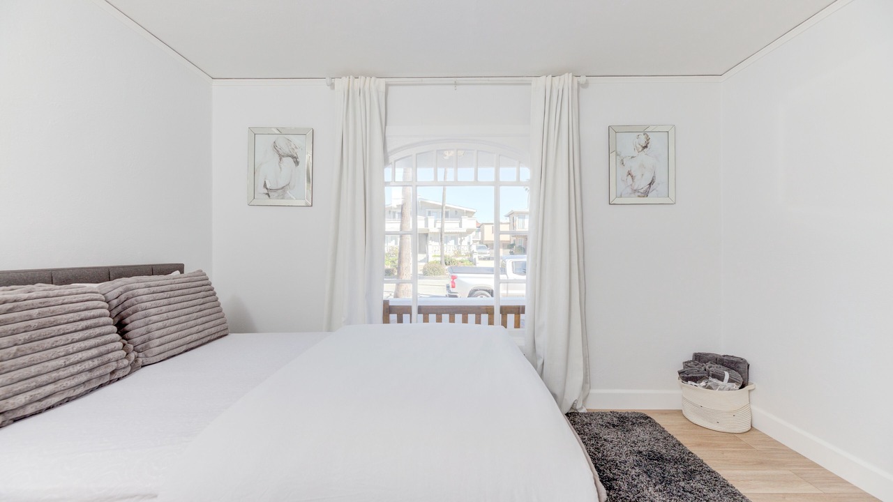 Photo of Bedroom in Redondo Beach
