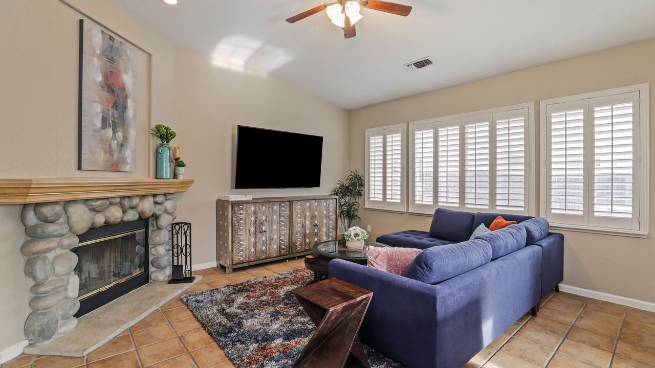 Photo of Livingroom in Turlock