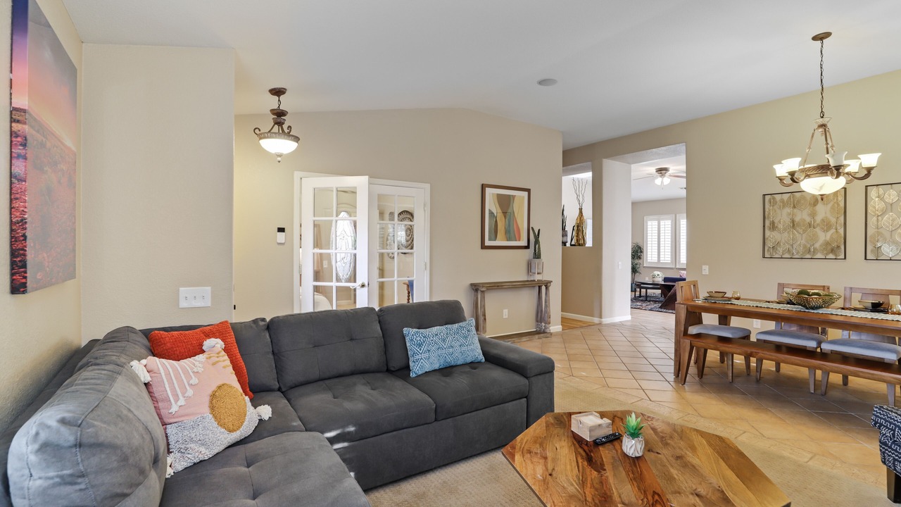 Photo of Livingroom in Turlock
