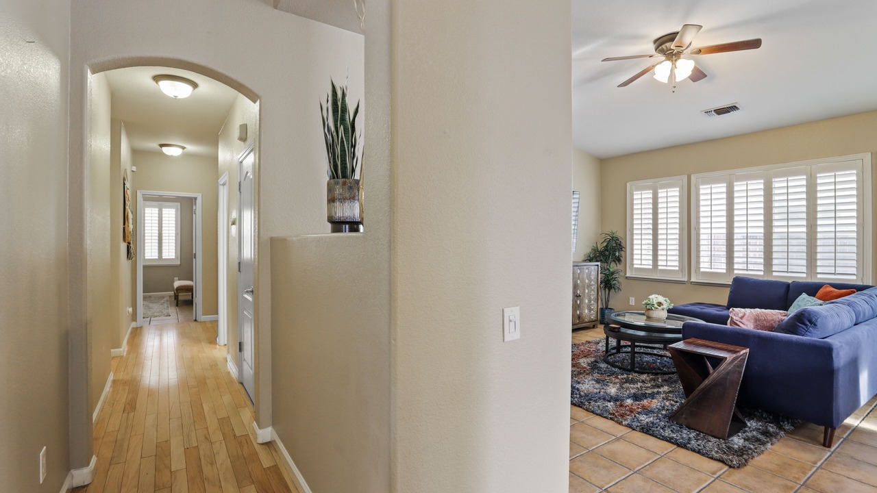 Photo of Livingroom in Turlock