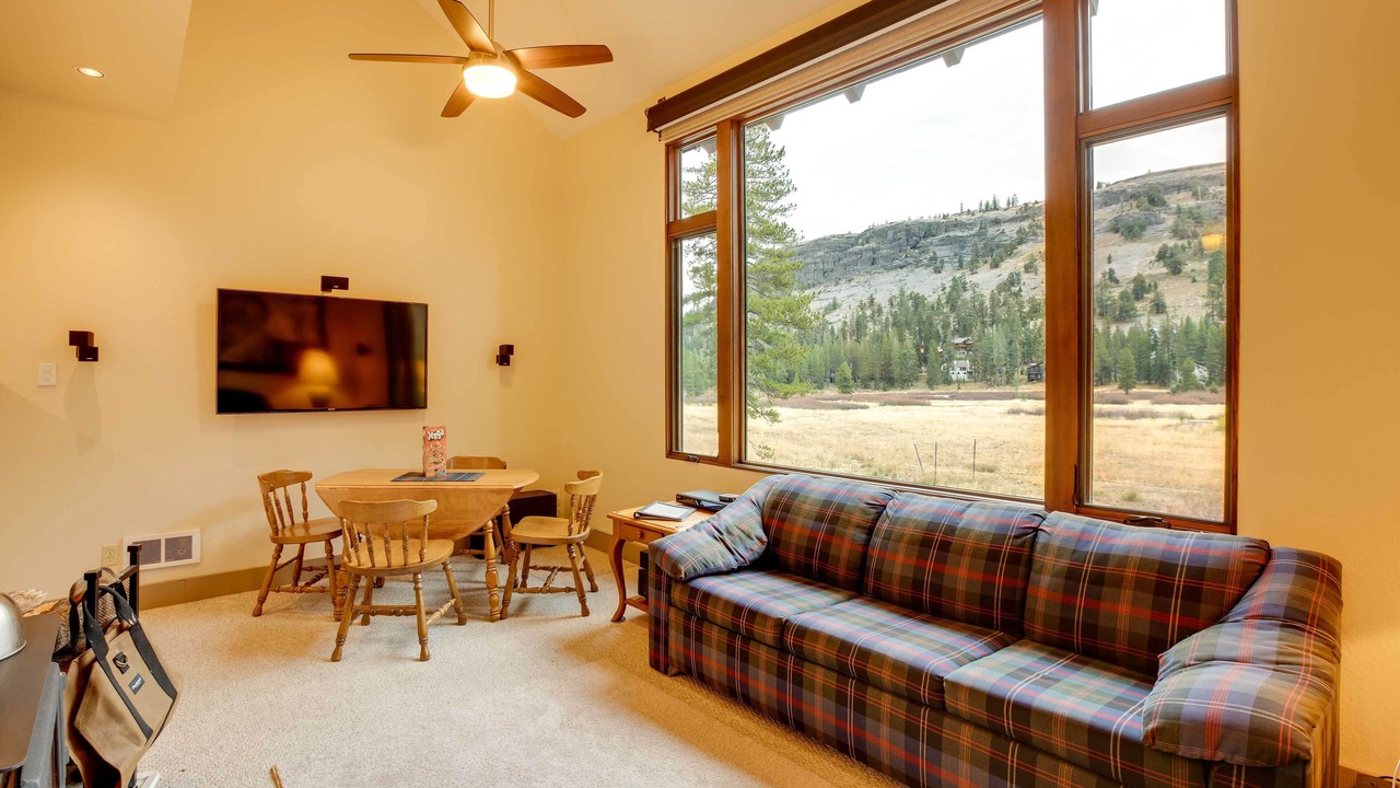Photo of Bedroom in Kirkwood