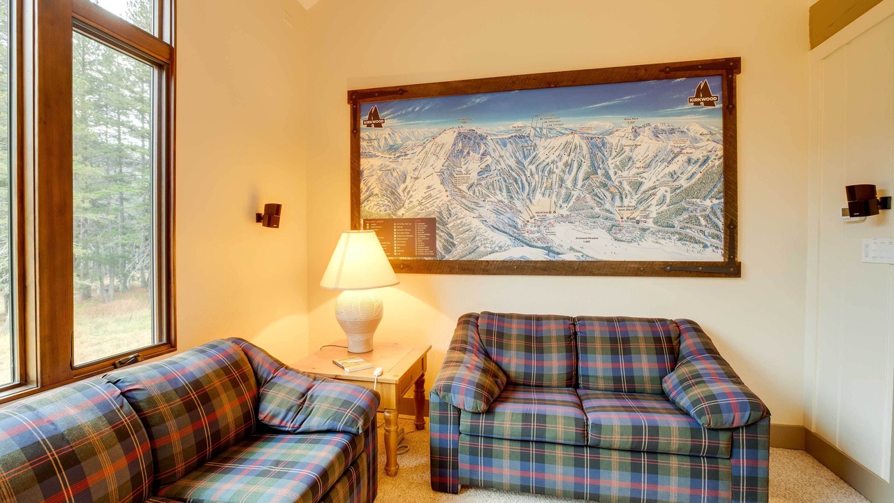Photo of Livingroom in Kirkwood
