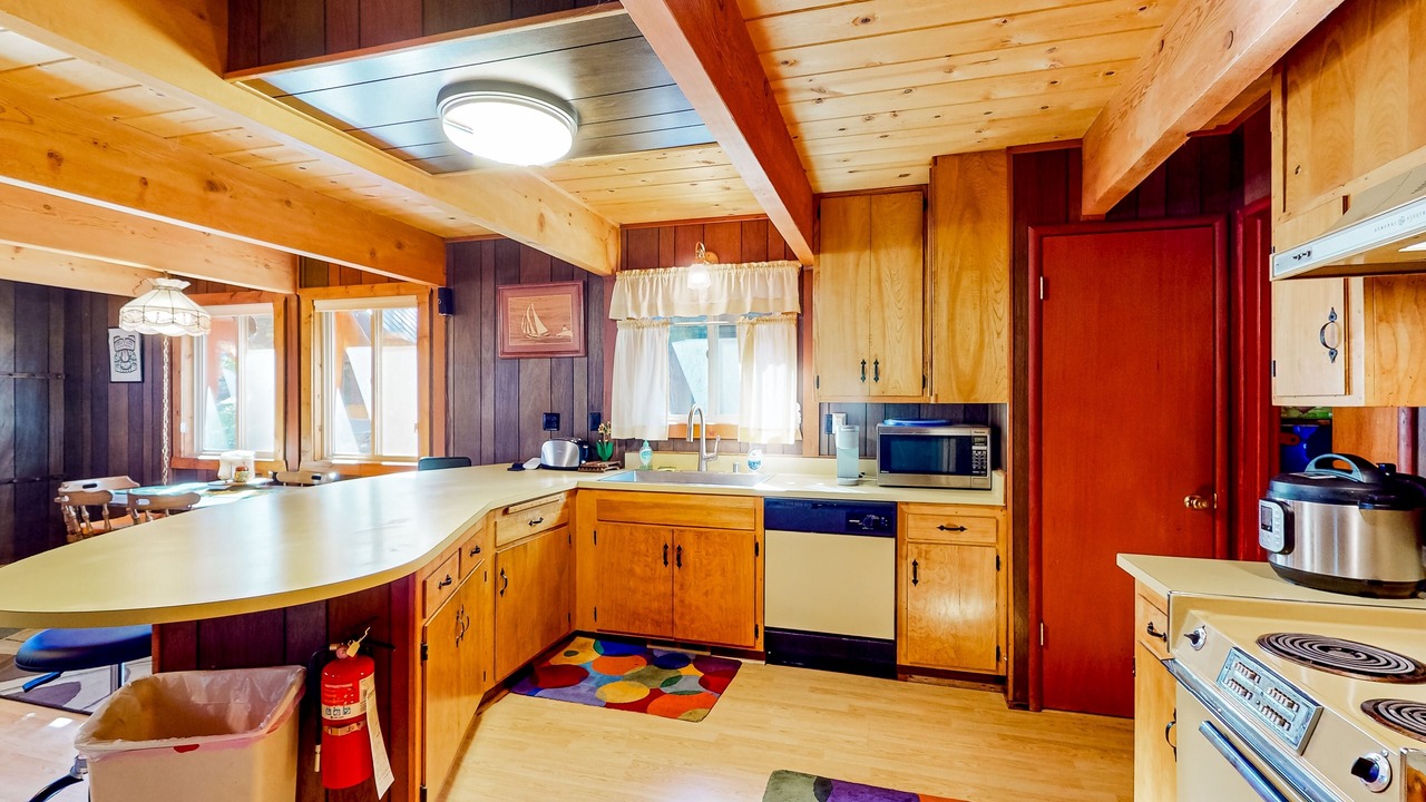 Photo of Kitchen in Comstock Acres