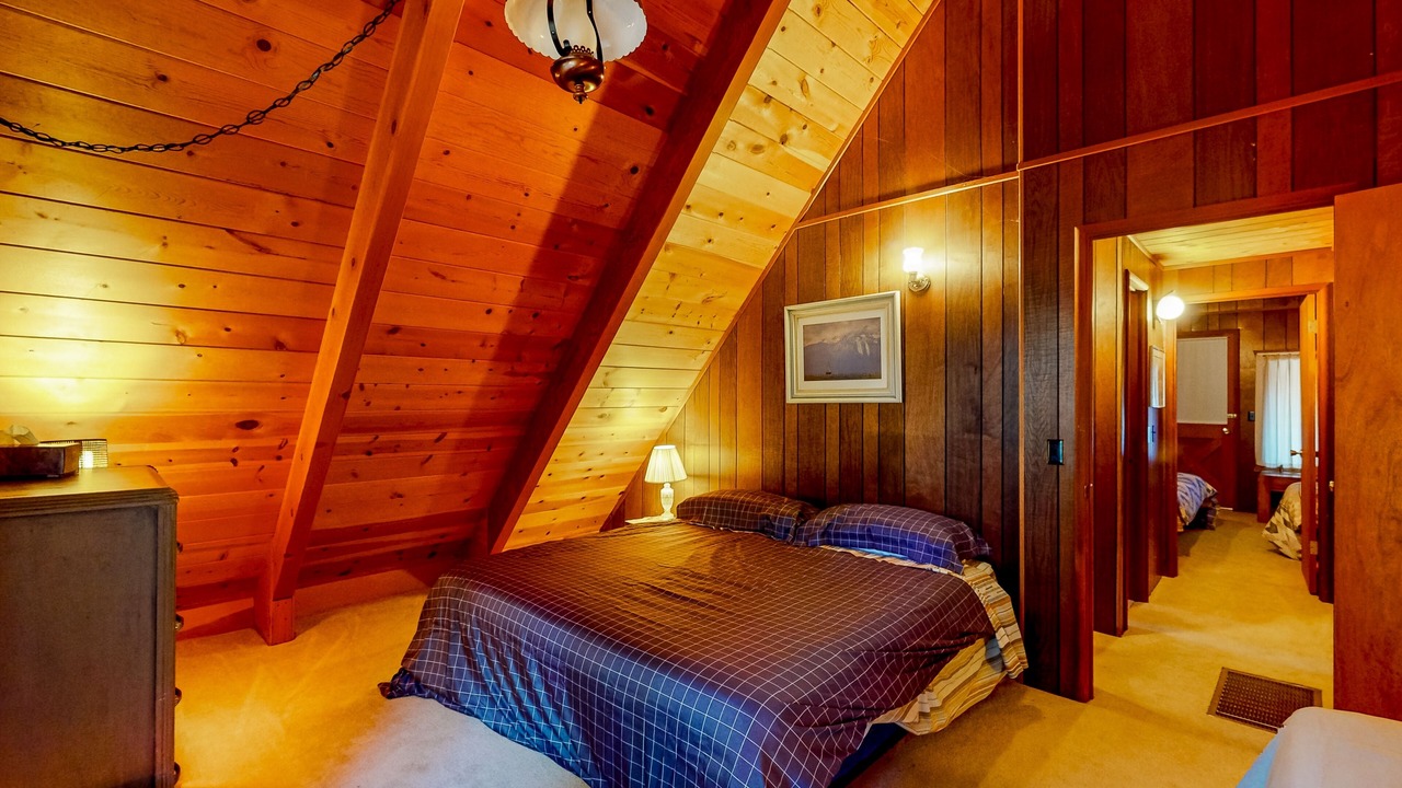 Photo of Bedroom in Comstock Acres