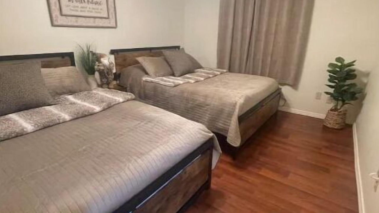 Photo of Bedroom in Crestline