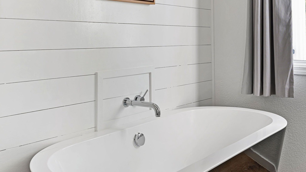Photo of Bathroom in Fox Farm