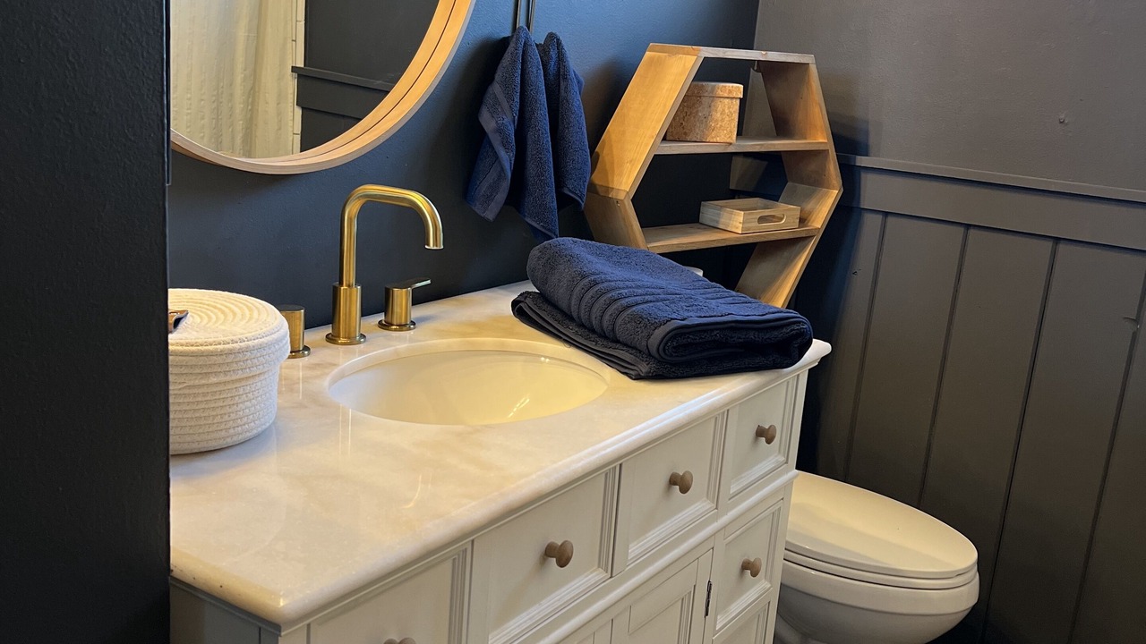 Photo of Bathroom in Tehachapi