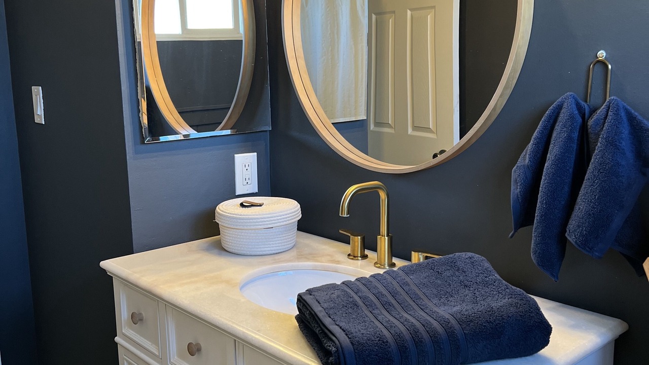 Photo of Bathroom in Tehachapi