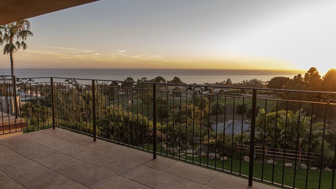 Photo of Patio Balcony in Western Malibu