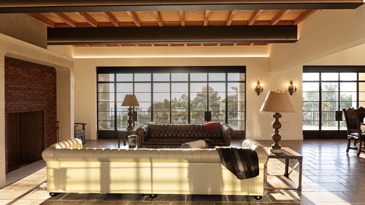 Photo of Livingroom in Western Malibu