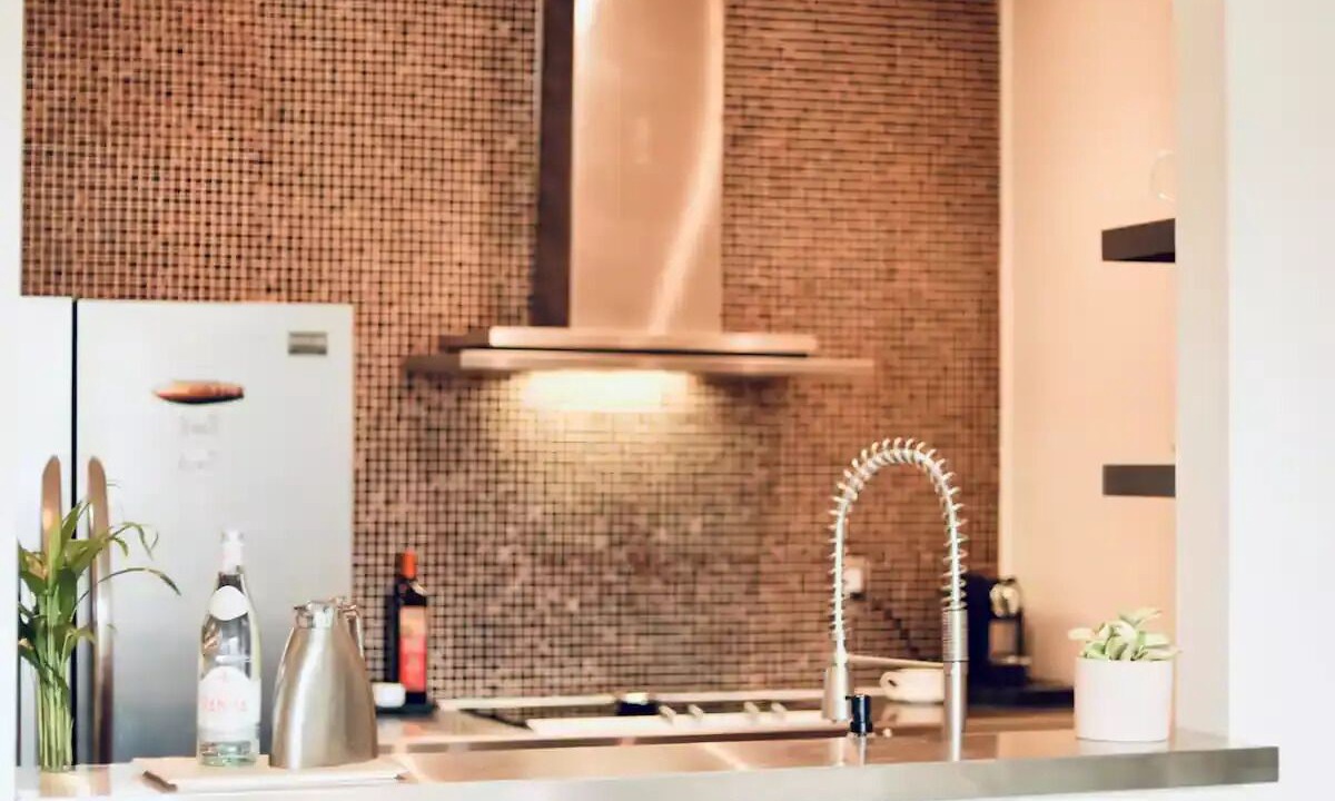 Photo of Kitchen in Eastern Malibu