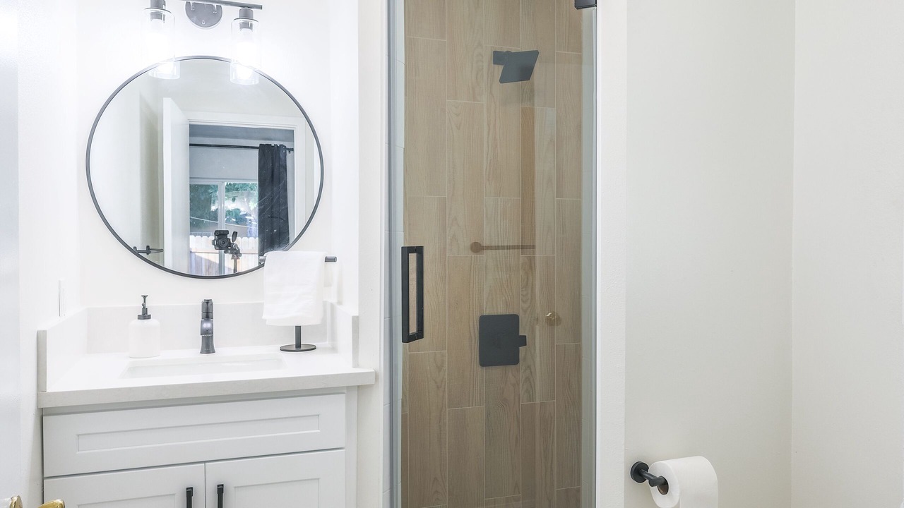 Photo of Bathroom in Glendora