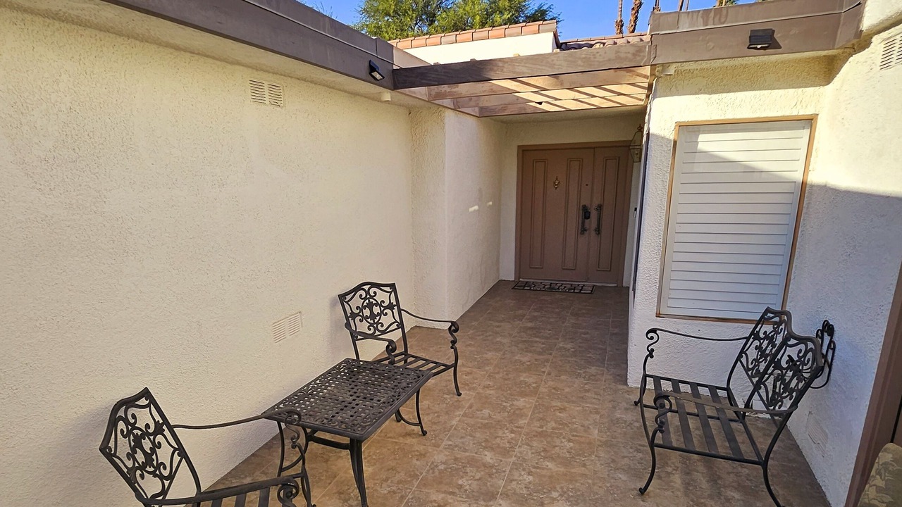 Photo of Patio Balcony in Rancho Mirage
