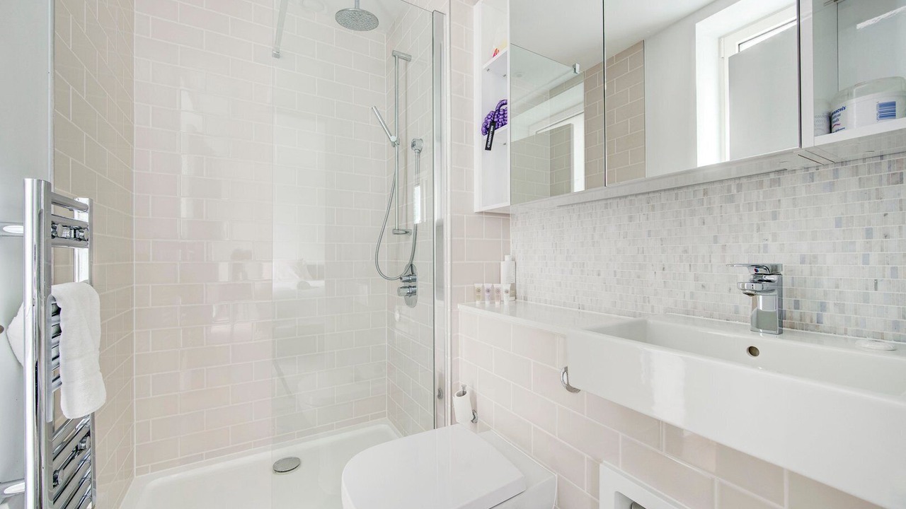 Photo of Bathroom in Elephant and Castle