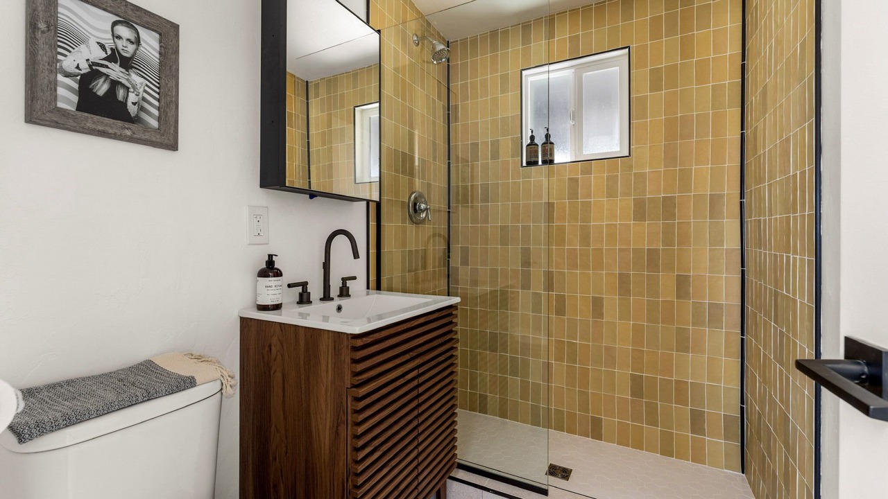Photo of Bathroom in Landers