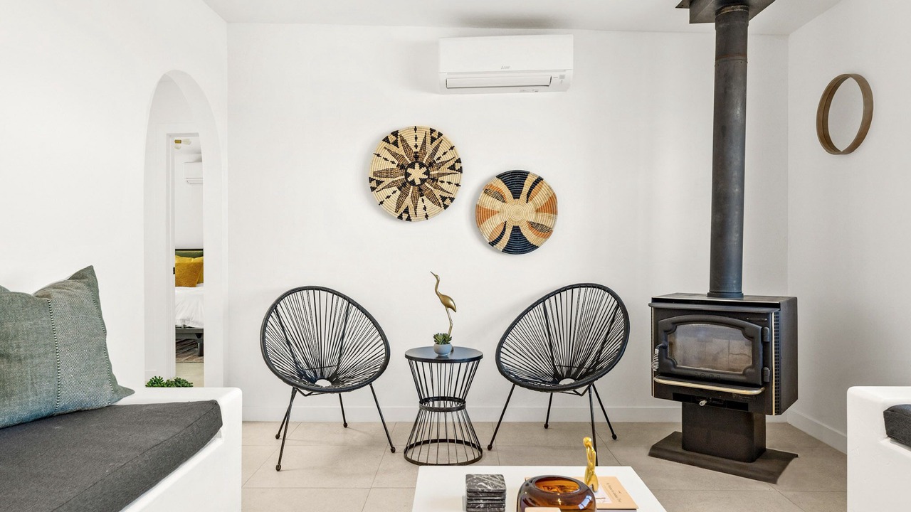 Photo of Livingroom in Landers
