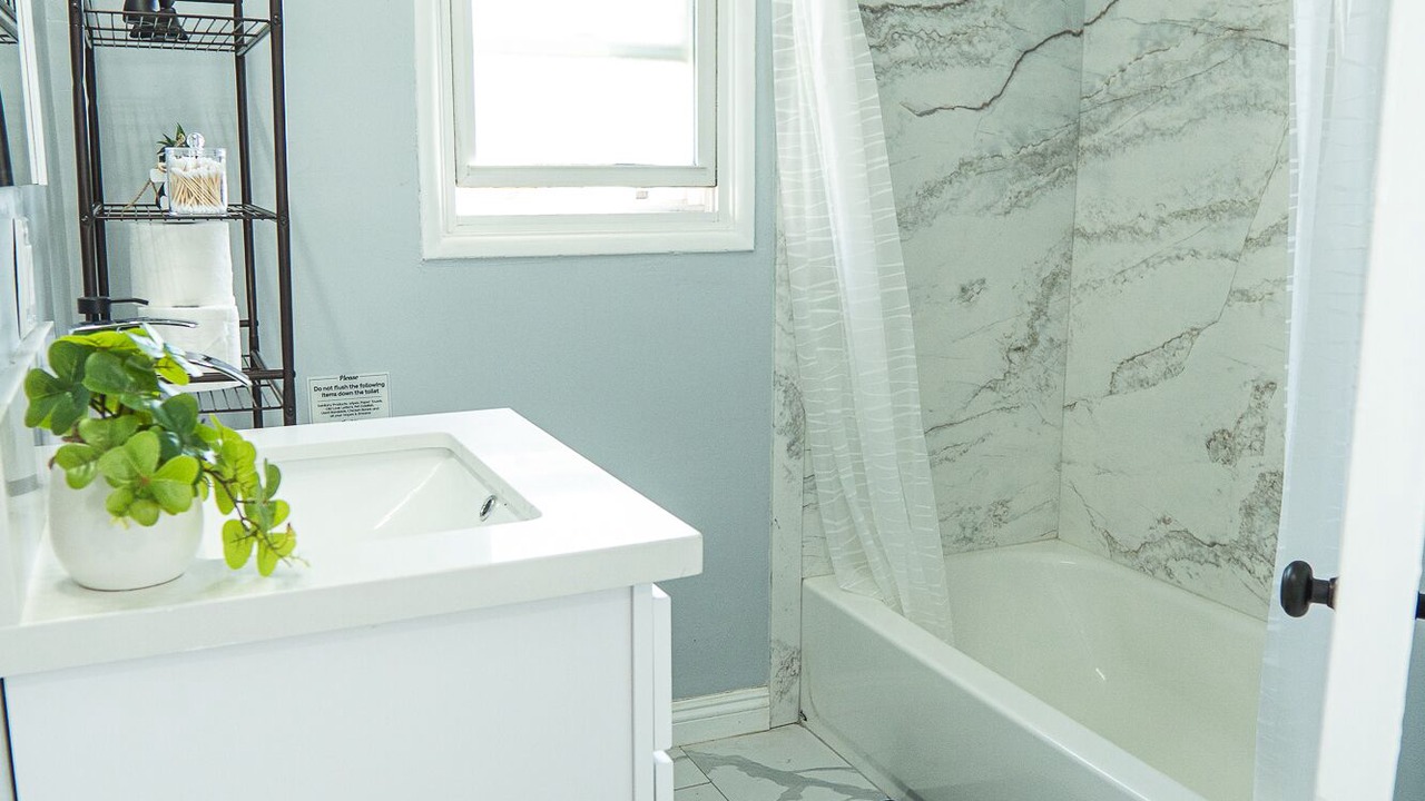 Photo of Bathroom in North Redondo