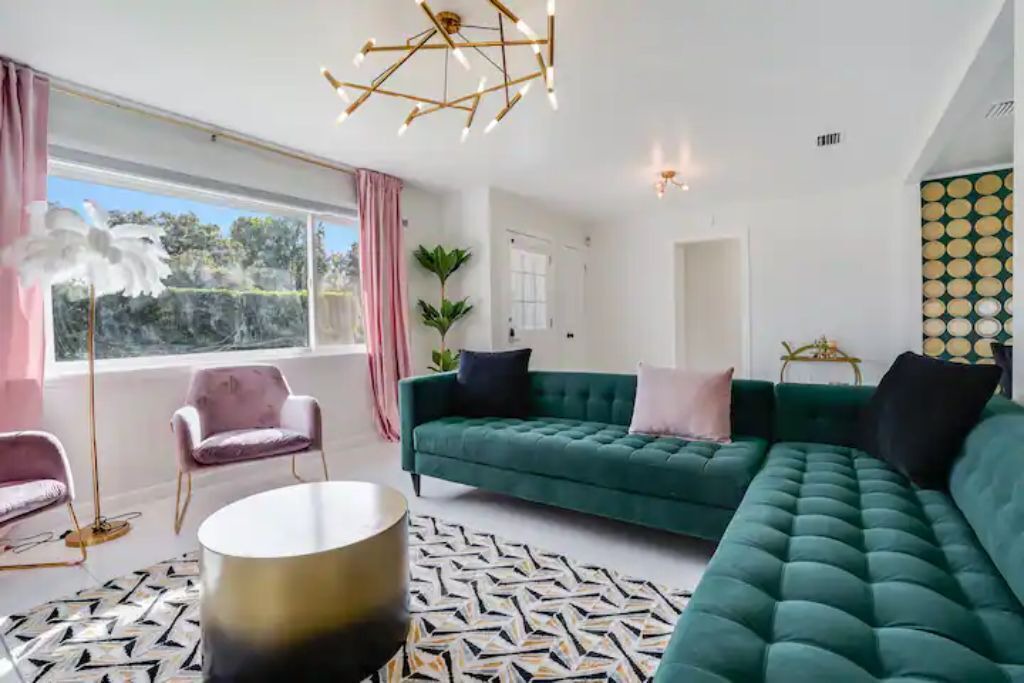 Photo of Livingroom in North Tustin