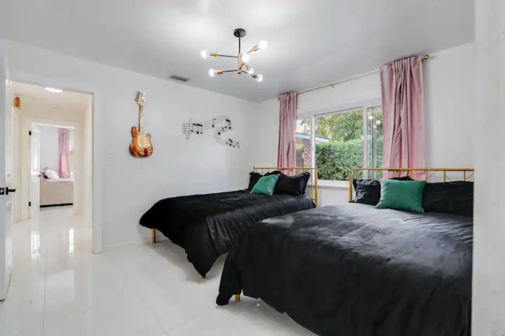 Photo of Bedroom in North Tustin