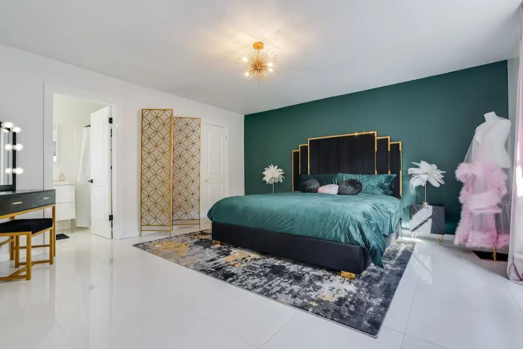 Photo of Bedroom in North Tustin