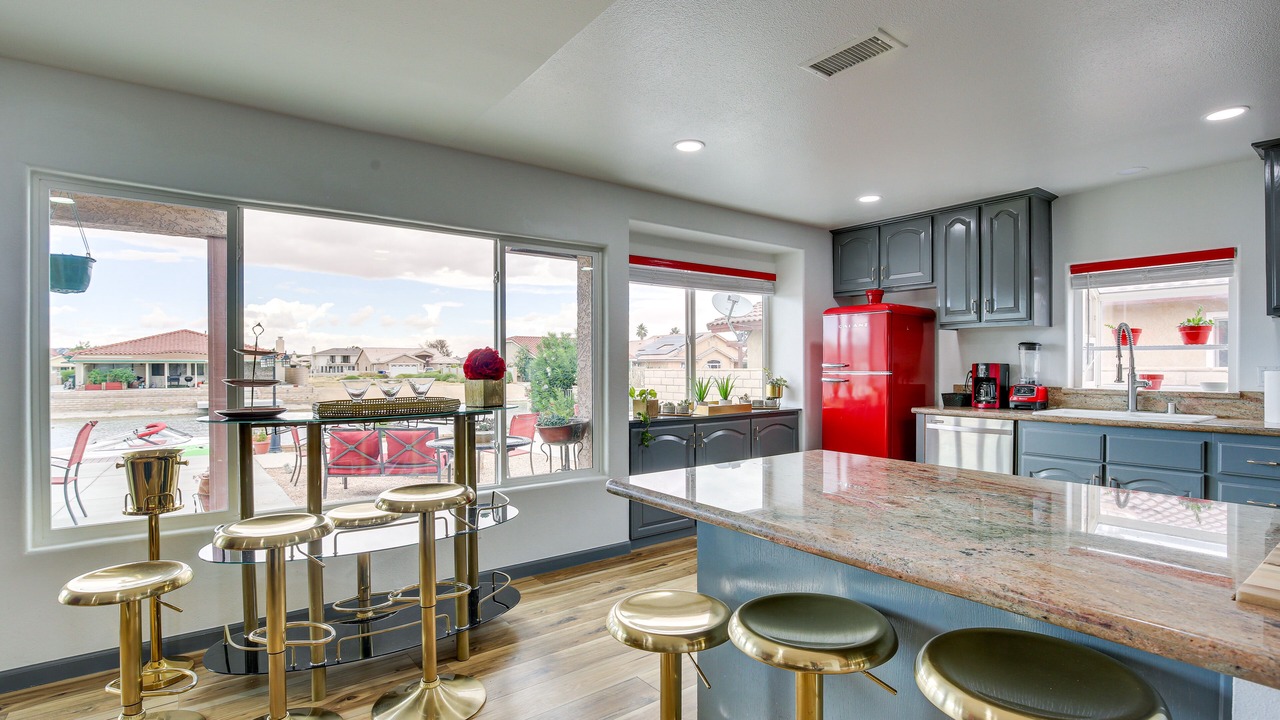 Photo of Kitchen in Silver Lakes Country Club