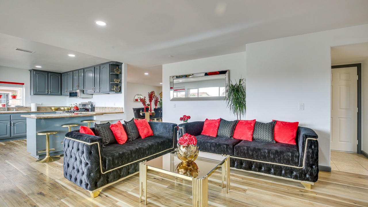Photo of Livingroom in Silver Lakes Country Club