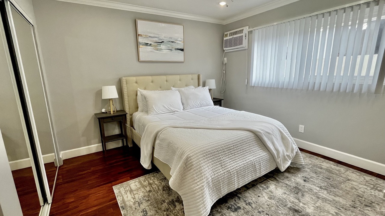 Photo of Bedroom in West Hollywood