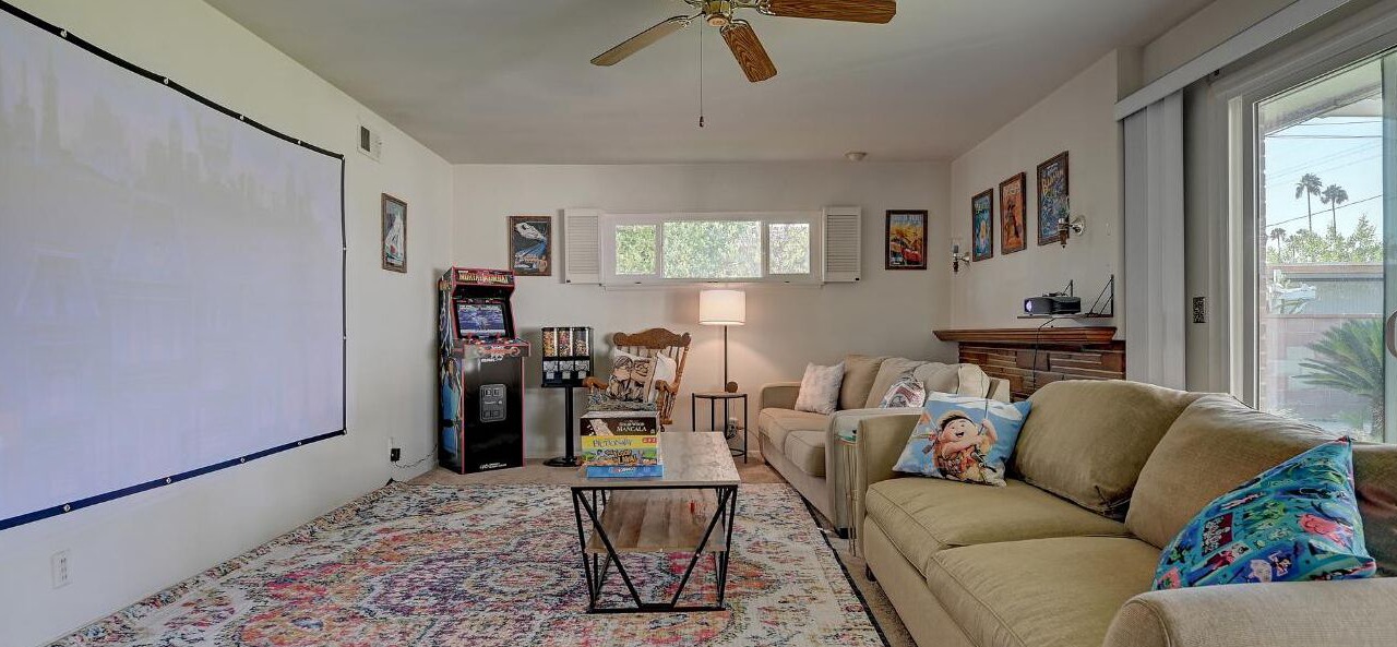 Photo of Livingroom in Hermosa Village