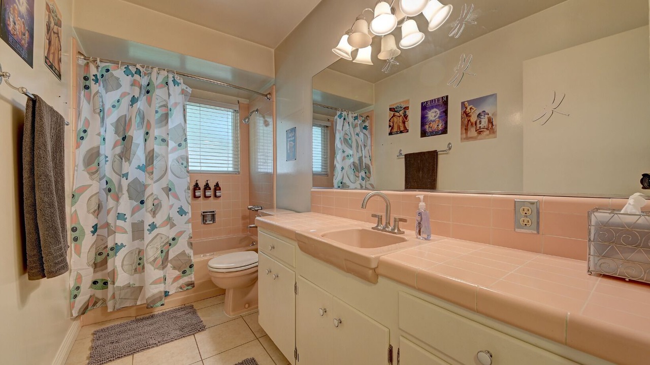 Photo of Bathroom in Hermosa Village