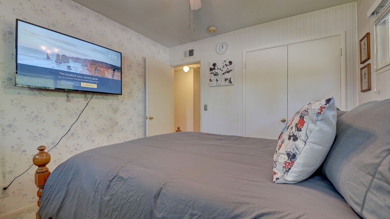 Photo of Bedroom in Hermosa Village
