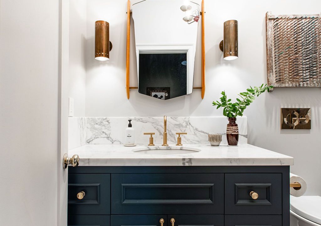 Photo of Bathroom in Mid-Wilshire
