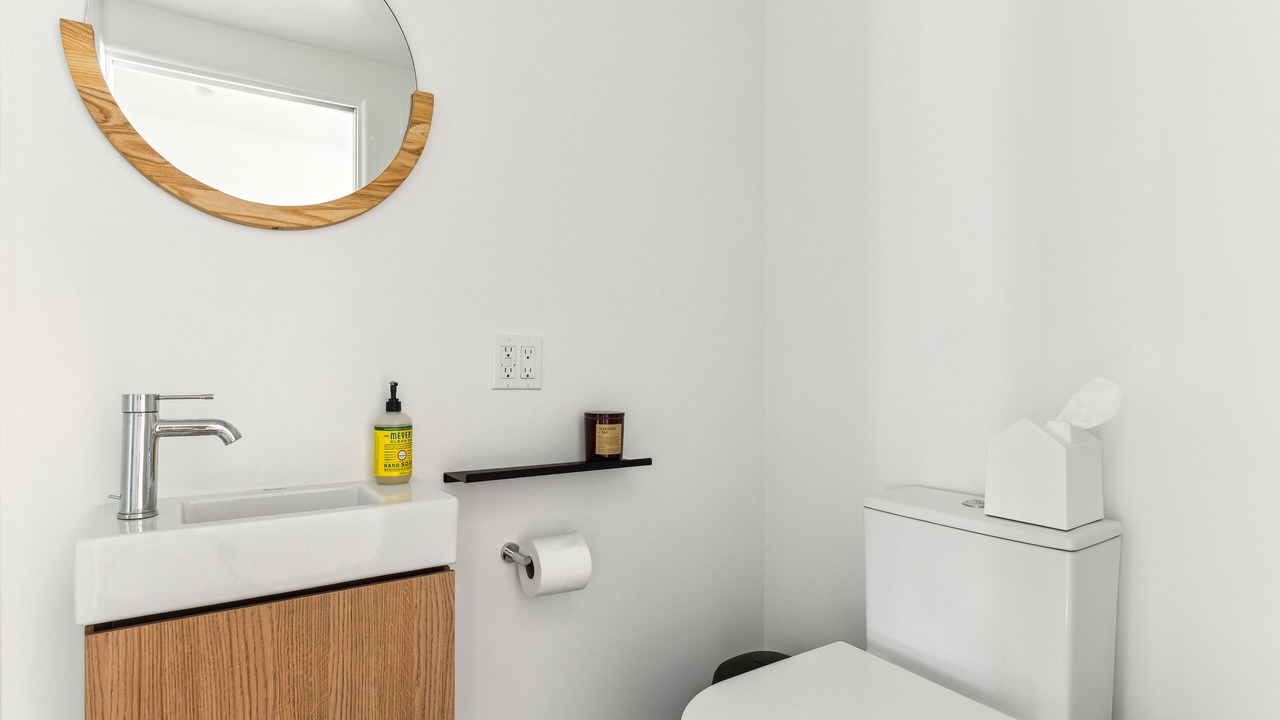 Photo of Bathroom in Silver Lake