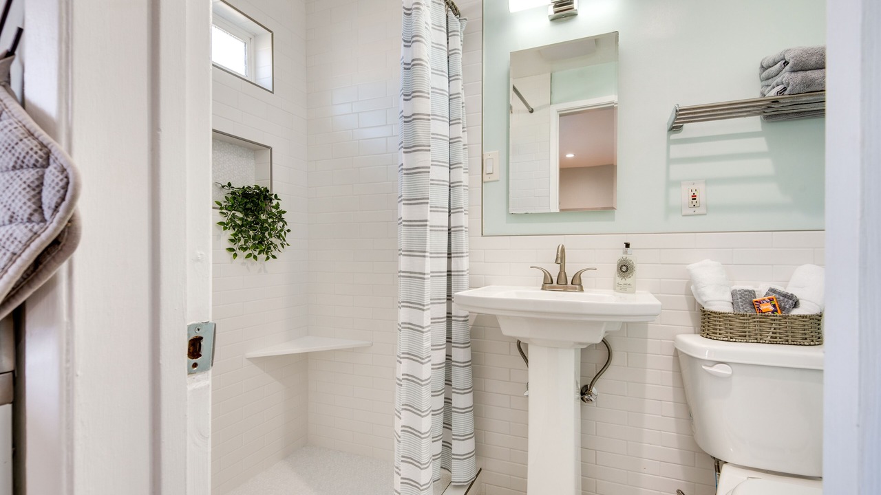 Photo of Bathroom in Simi Valley