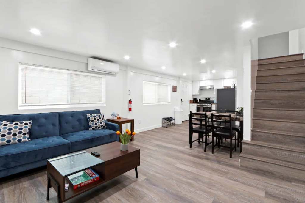 Photo of Livingroom in Huntington Park