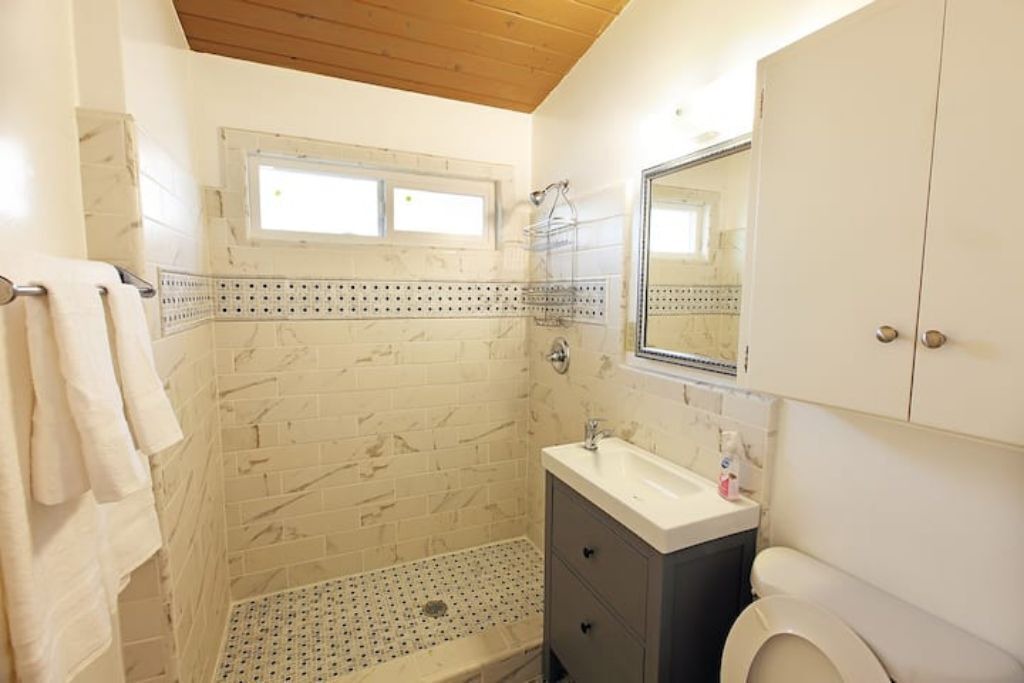 Photo of Bathroom in Whittier