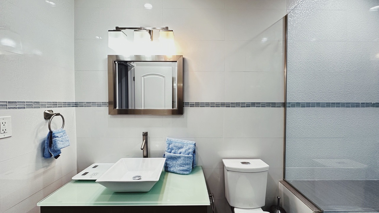 Photo of Bathroom in Burbank