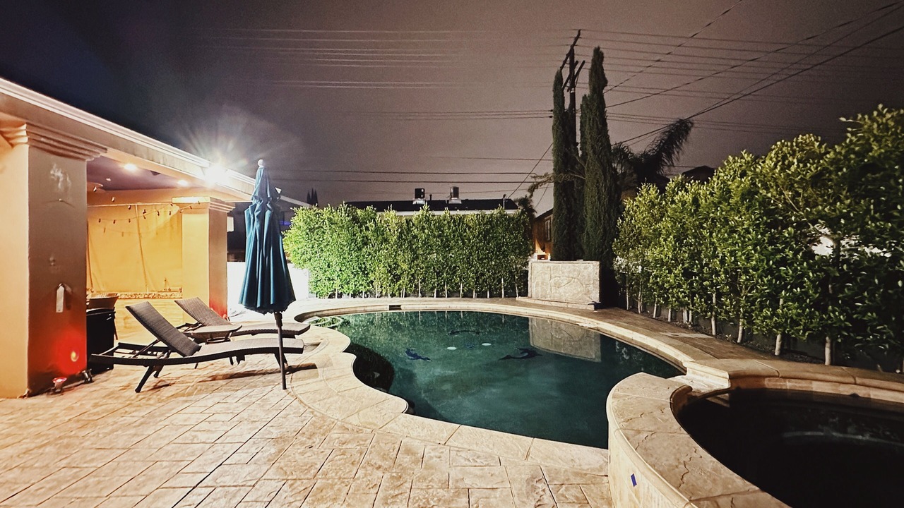 Photo of Outdoor in Burbank