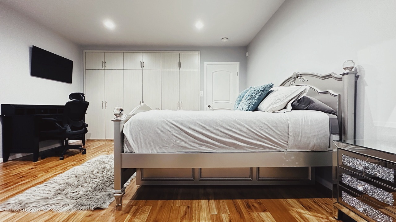 Photo of Bedroom in Burbank