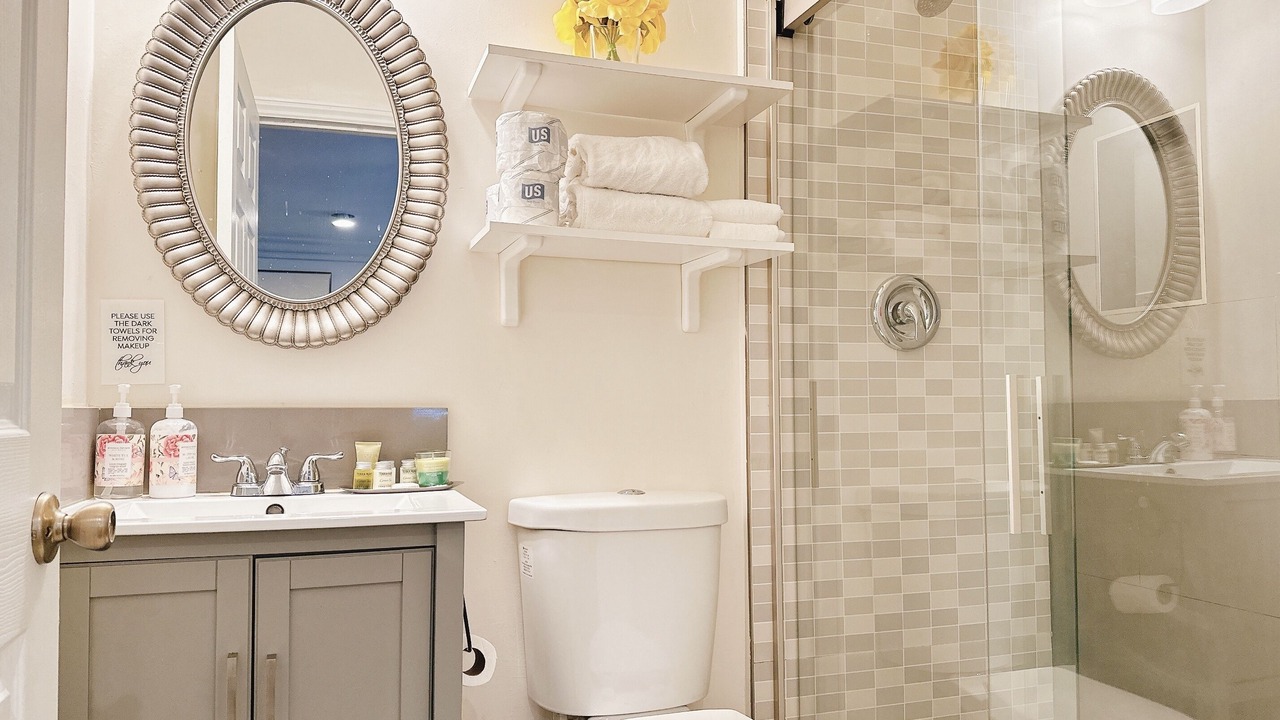 Photo of Bathroom in Monrovia