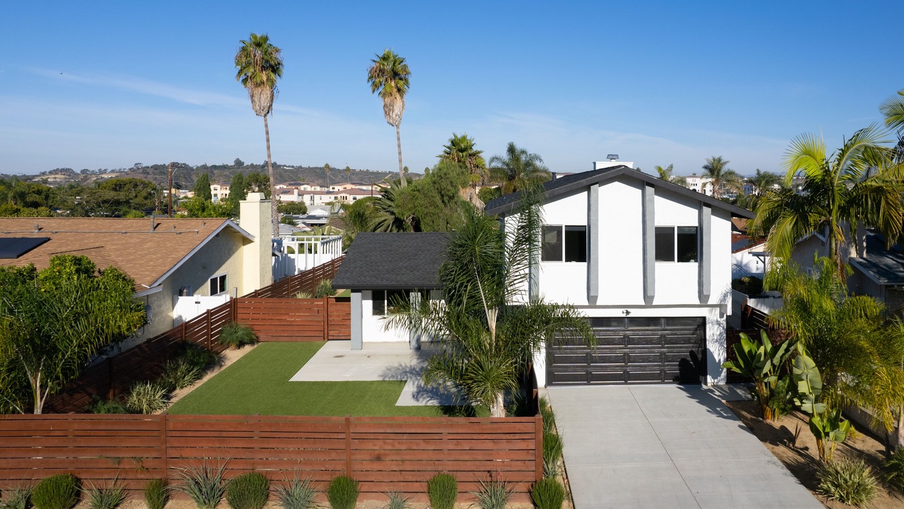 Photo of Outdoor in Loma Alta