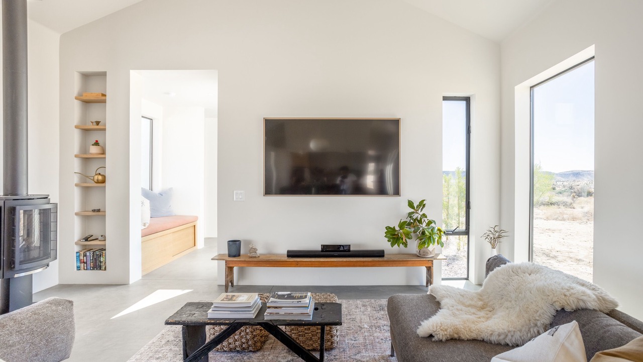 Photo of Livingroom in Pioneertown