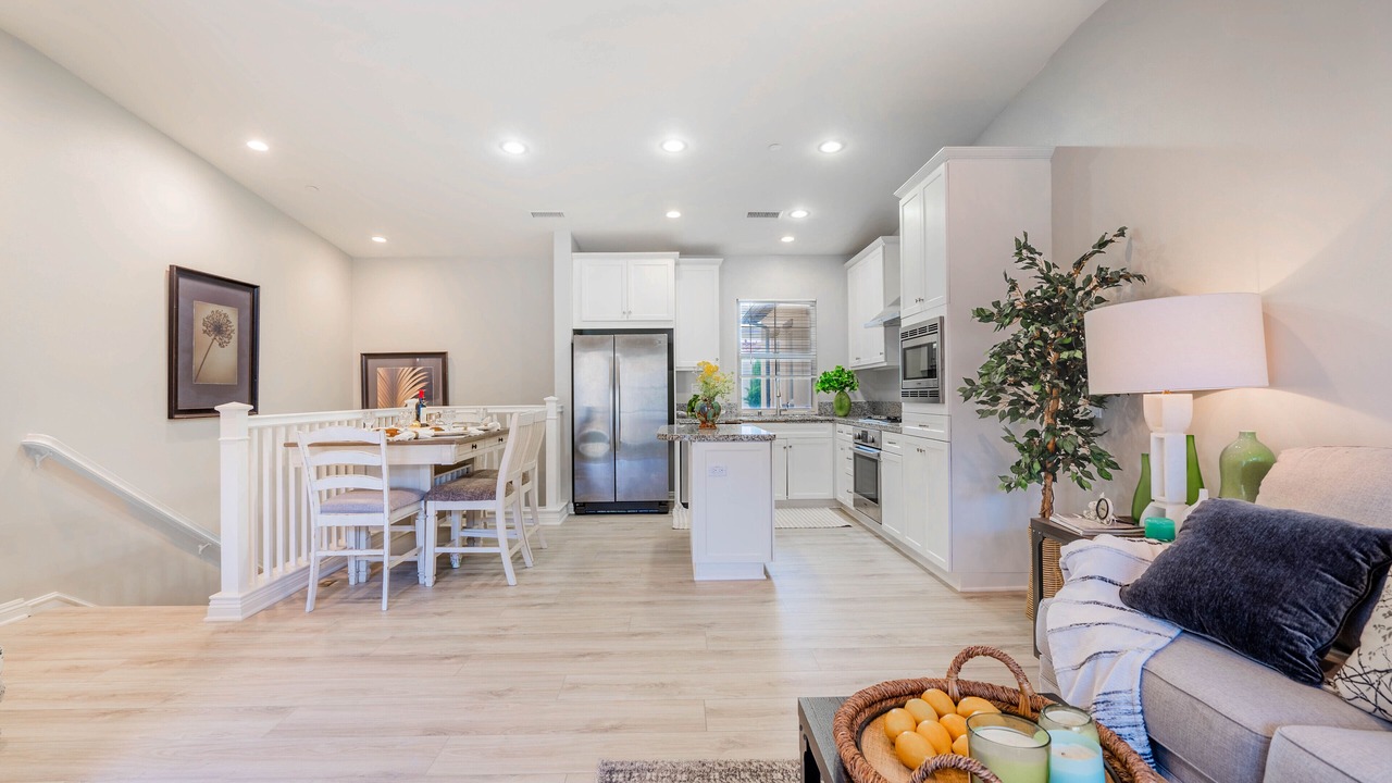 Photo of Livingroom in Oak Creek